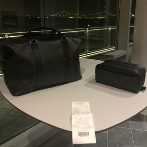 COACH Voyager 52 Shadow SI bag